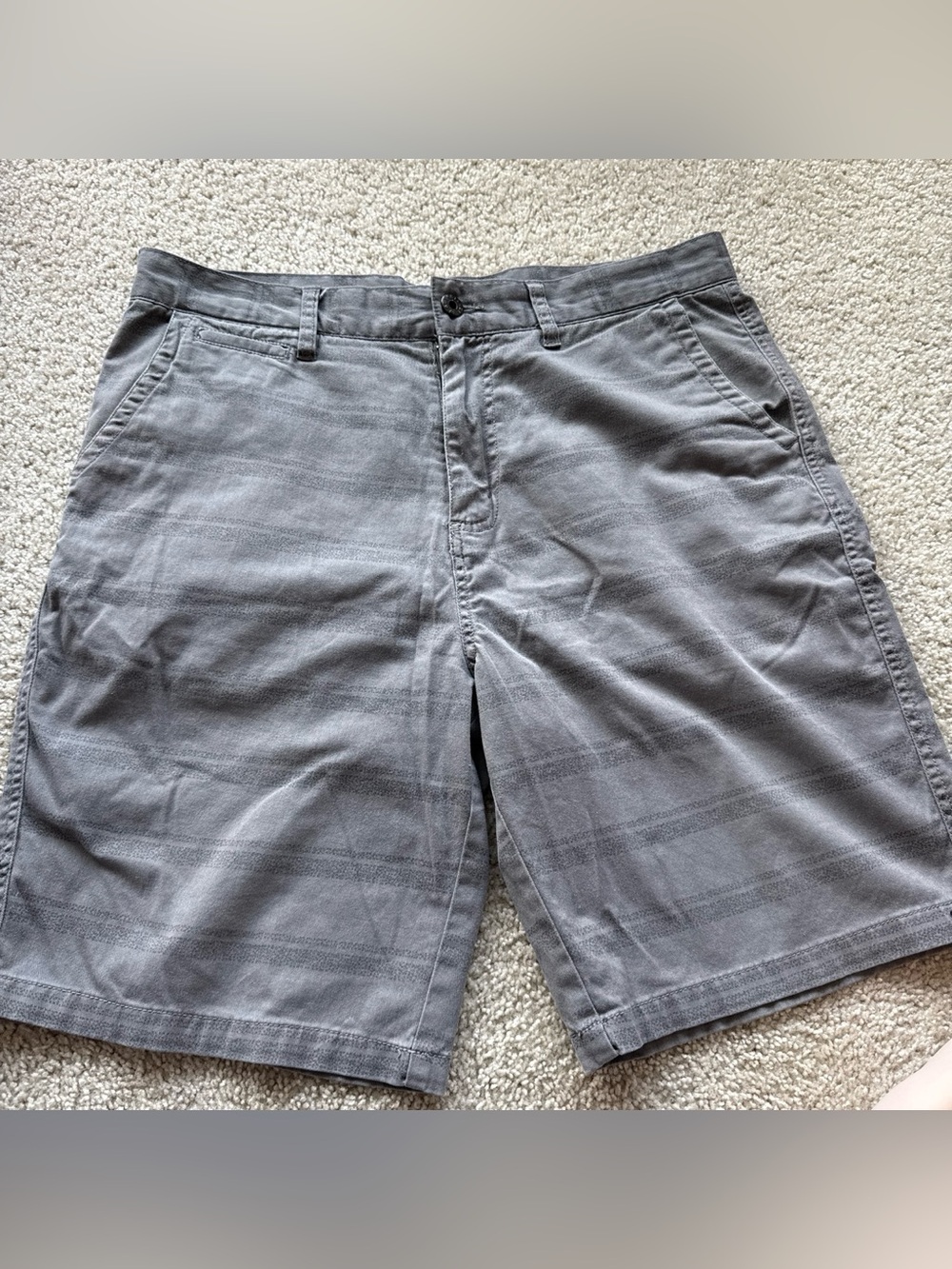 Quiksilver Men’s Gray Striped Shorts